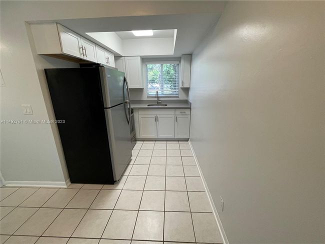 2 - 2616 Ne 14 Ave, Condo with 1 bedrooms, 1 bathrooms and null parking in Wilton Manors FL | Image 7