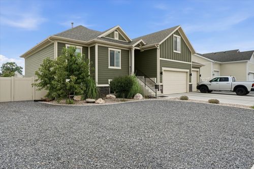 2822 N 3975 W, Plain City, UT, 84404-8062 | Card Image