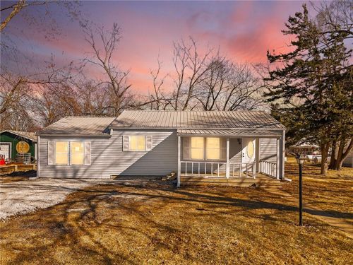 604 Stoutmore St, Polo, MO, 64671-9326 | Card Image