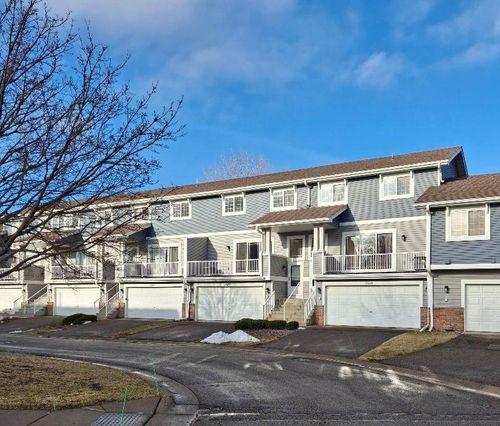 17673 69th Pl N, Maple Grove, MN, 55311-3027 | Card Image