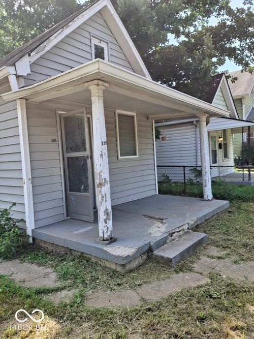 2245 Union St, Indianapolis, IN, 46225-1932 | Card Image