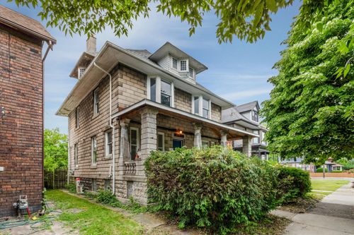 418 King St, Detroit, MI, 48202-2131 | Card Image