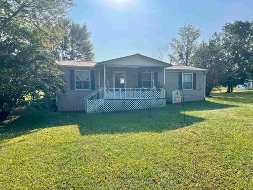 150 Cap Blount Ln, Savannah, TN, 38372-6160 | Card Image