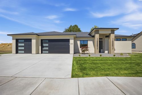 8034 W 12th Ave, Kennewick, WA, 99338-1291 | Card Image