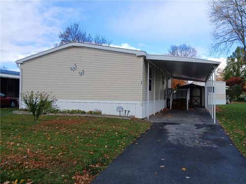26 Seneca Ln, Manchester, NY, 14504-9742 | Card Image
