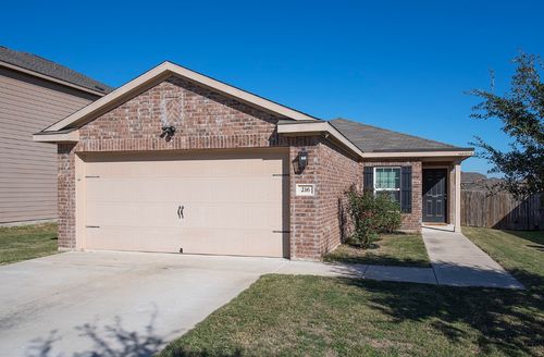 216 Millers Loop, Jarrell, TX, 76537-0365 | Card Image