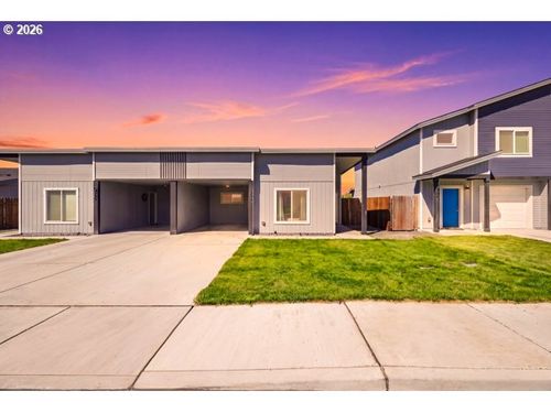 253 Merrick Ave, Umatilla, OR, 97882-2037 | Card Image