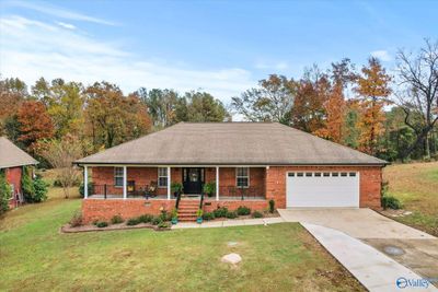 250 Stoney Mountain Drive, House other with 4 bedrooms, 2 bathrooms and null parking in Guntersville AL | Image 2