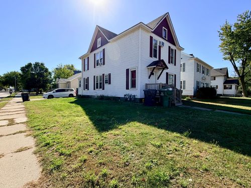 1324 5th Ave, Worthington, MN, 56187-2493 | Card Image