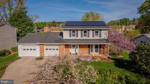 25 Emery St, Harrisonburg, VA, 22801-2705 | Card Image