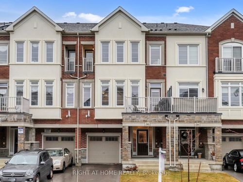 30 Paisley Drive, Bradford West Gwillimbury, ON, L3Y0A3 | Card Image