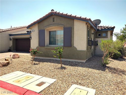 2822 Chetco River St, Laughlin, NV, 89029-1013 | Card Image