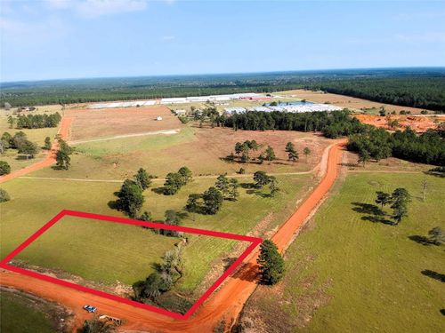 Lot 87 E Lakeland Ct, Hillister, TX, 77624 | Card Image