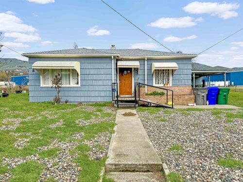 2609 4th Ave N, Lewiston, ID, 83501-1704 | Card Image