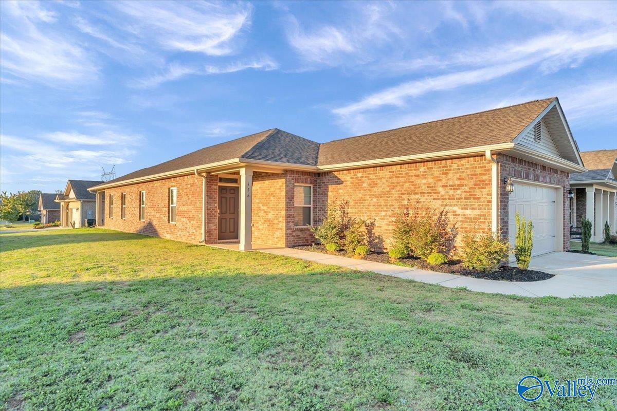Fellington Ct, New Market, AL 35761