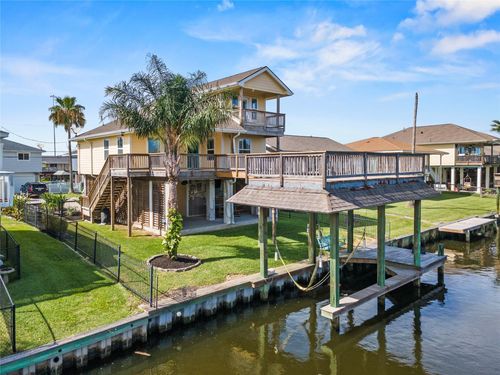 645 Warsaw St, Bayou Vista, TX, 77563-2607 | Card Image