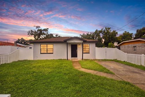 5412 N 48th St, TAMPA, FL, 33610-4765 | Card Image
