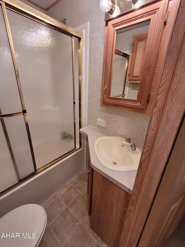 102 Hawthorn Cir, House other with 2 bedrooms, 1 bathrooms and null parking in Flinton PA | Image 16