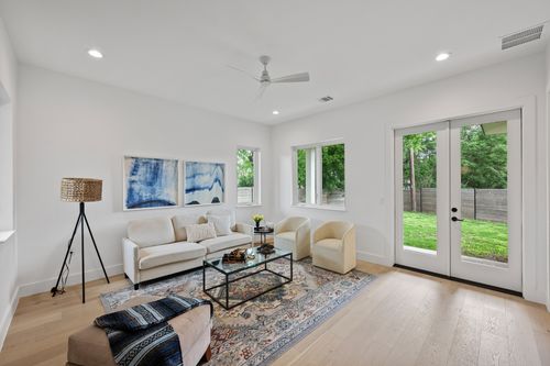 a-3614 Abbate Cir, Austin, TX, 78721-1802 | Card Image