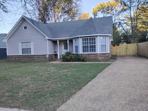 4506 Country Brook Dr, Memphis, TN, 38141-7748 | Card Image