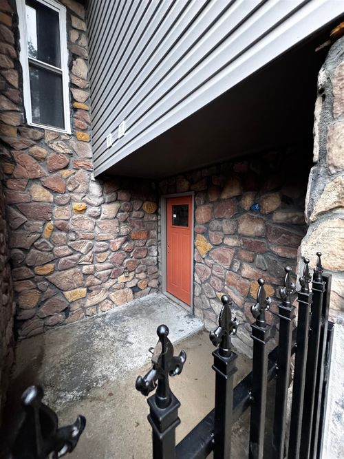 4262-4262 Balboa Cir, Memphis, TN, 38116-6006 | Card Image