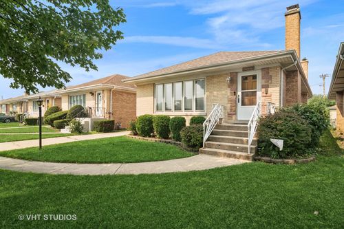 4852 N Greenwood Ave, Norridge, IL, 60706-2930 | Card Image