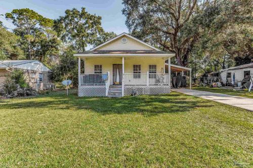7 Talladega Trl, Pensacola, FL, 32506-3559 | Card Image