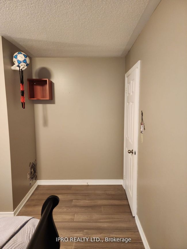 BDRM-2 - 192 Sundew Dr, House attached with 1 bedrooms, 1 bathrooms and 1 parking in Barrie ON | Image 27