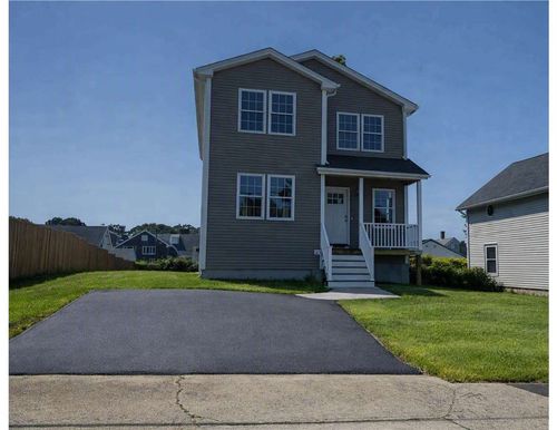 27 Hoppin Ave, Riverside, RI, 02915-4308 | Card Image