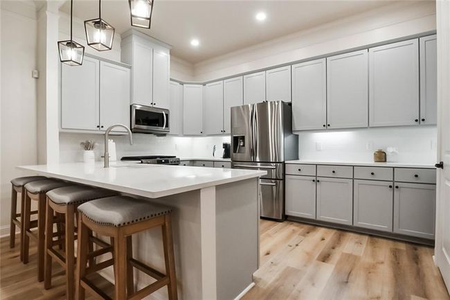 800 Old Plank Sq, Townhouse with 4 bedrooms, 4 bathrooms and null parking in Duluth GA | Image 4