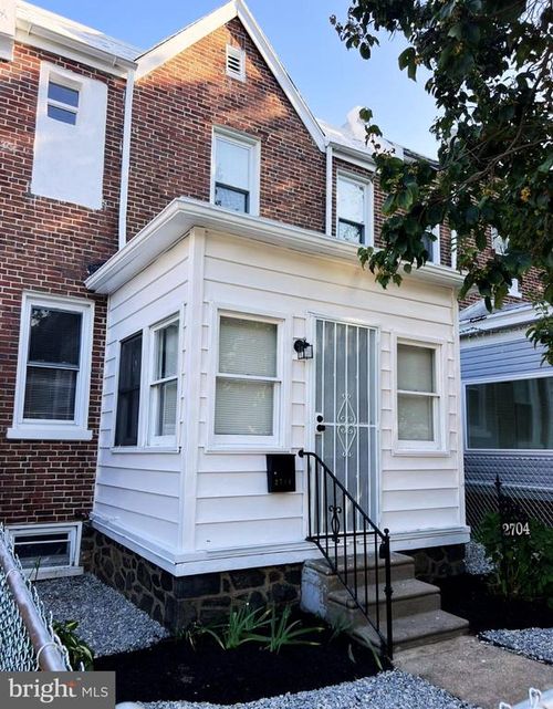 2704 N Tatnall St, WILMINGTON, DE, 19802-3528 | Card Image