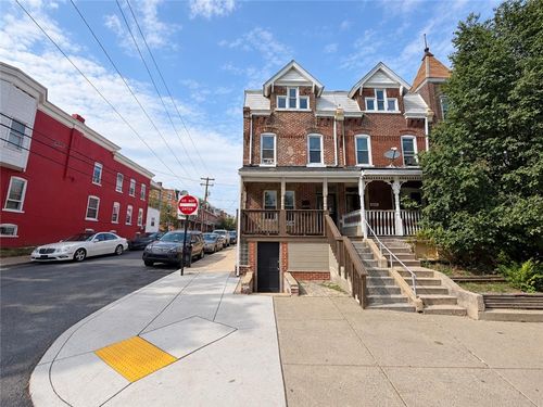 437 W Allen St, Allentown, PA, 18102-2436 | Card Image