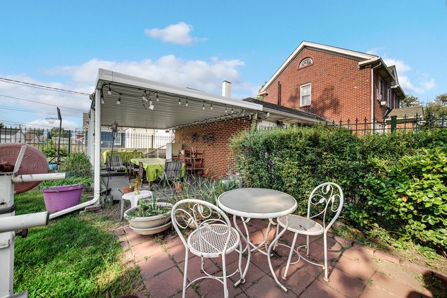 GATED PATIO | Image 21