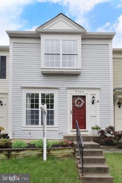 6504 Old Carriage Ln, ALEXANDRIA, VA, 22315-5001 | Card Image