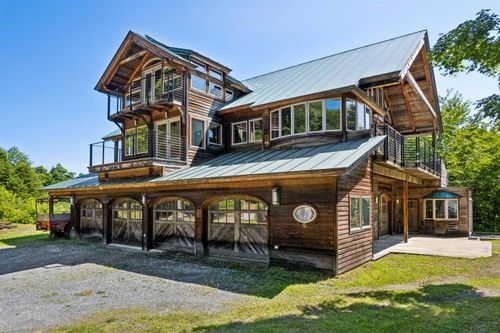 817 Gulf Road, Barnard, VT, 05031 | Card Image