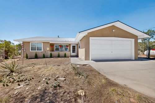 59 W Willard Rd, Edgewood, NM, 87015-7055 | Card Image