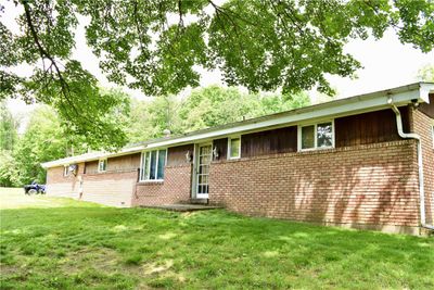 207 Munntown Rd, House other with 3 bedrooms, 2 bathrooms and 2 parking in Nottingham PA | Image 1