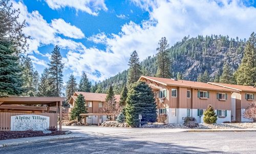 b3-525 Alpine Pl, Leavenworth, WA, 98826-9386 | Card Image