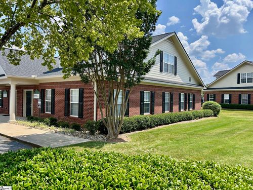 2 Davis Keats Dr, Greenville, SC, 29607-6509 | Card Image