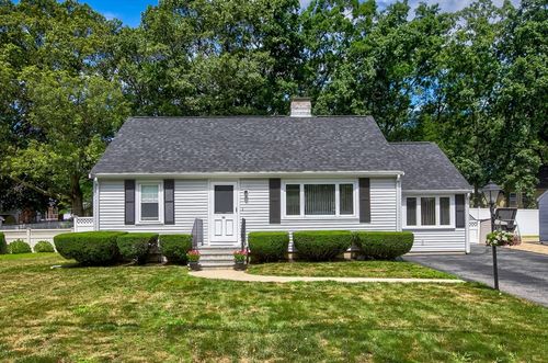 43 Longmeadow Rd, Arlington, MA, 02474-1947 | Card Image