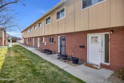 1325 Green Ct N, Carson City, NV, 89701-3365 | Card Image