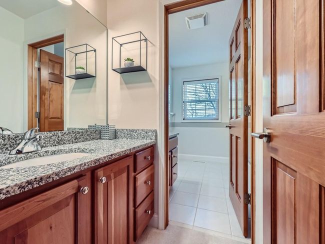 2nd Floor Full Bathroom | Image 27