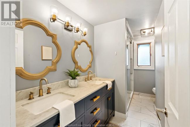 1361 Isabelle Pl, Home with 5 bedrooms, 2 bathrooms and null parking in Windsor ON | Image 22