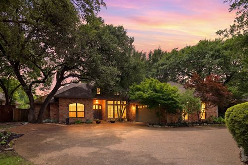 8710 Sanshire Ave, Dallas, TX, 75231-4734 | Card Image