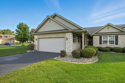 8043 Northcote Ct, Dyer, IN, 46311 | Card Image