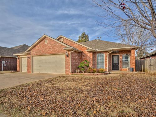 1909 Fair Meadow Dr, Edmond, OK, 73003-2400 | Card Image