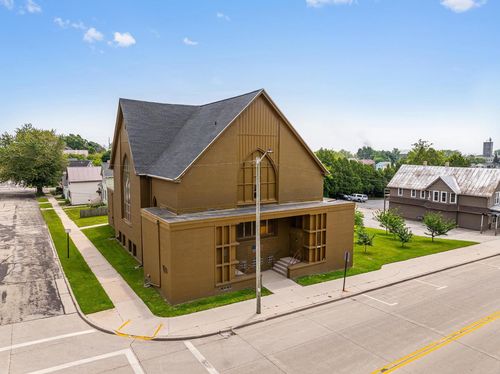 435 N 8th Street, Manitowoc, WI, 54220 | Card Image