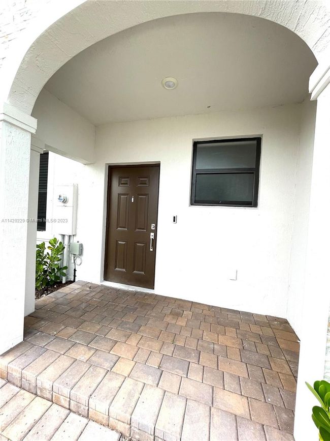 22925 Sw 99th Ave, Sold in Cutler Bay Zoocasa