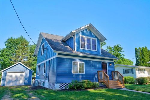 119 East Avenue, Belleville, WI, 53508 | Card Image