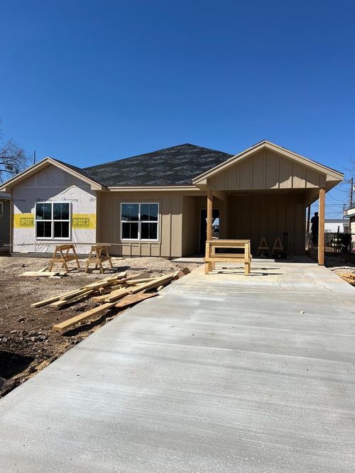 918 Murphy St, San Angelo, TX, 76903-8935 | Card Image